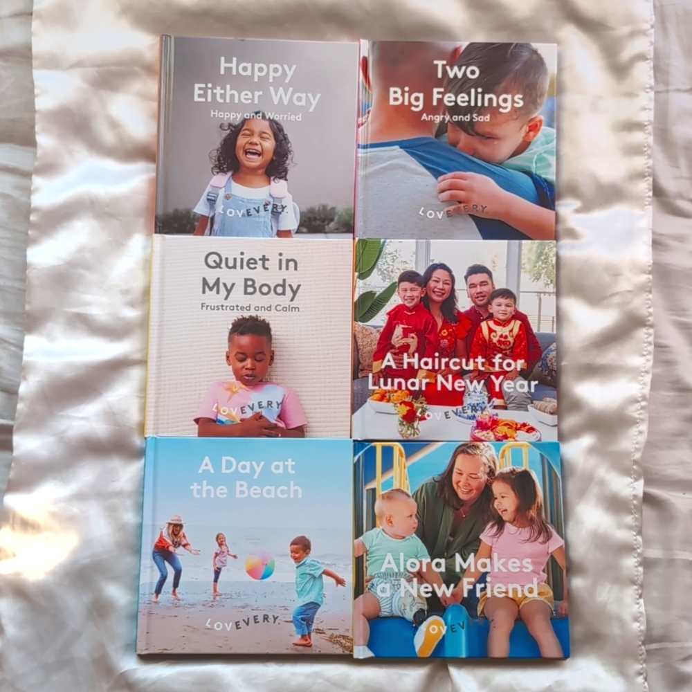 Lovevery Kids Learning Books Set - Multicolor